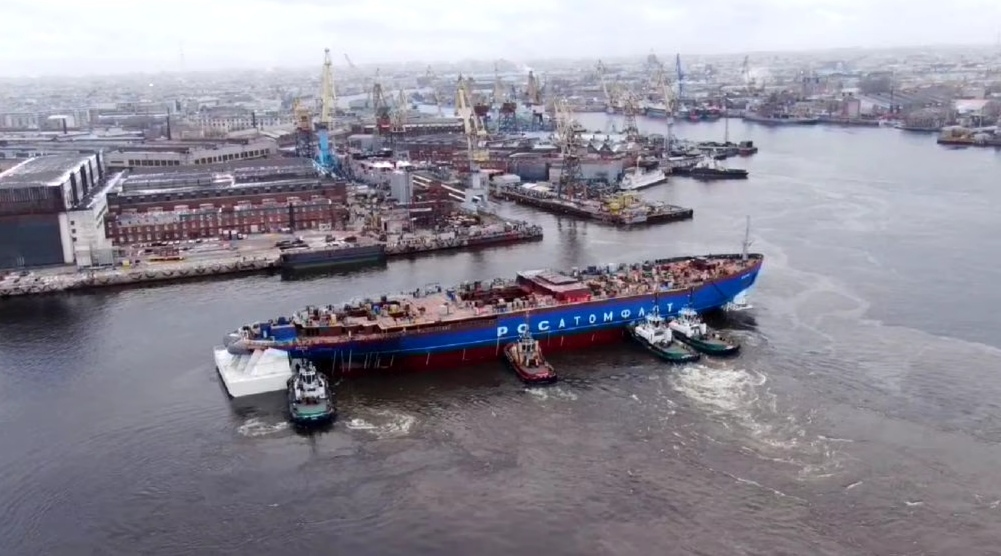 Арктика сегодня. Ледокол «Урал» принят в эксплуатацию, атомоход «Якутия» спущен на воду