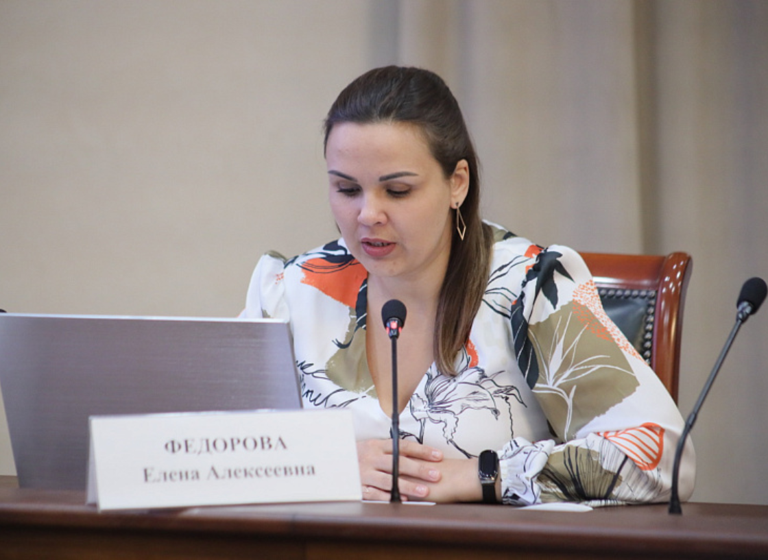 Елена Федорова – о проблемах при реализации национальных проектов в АЗРФ