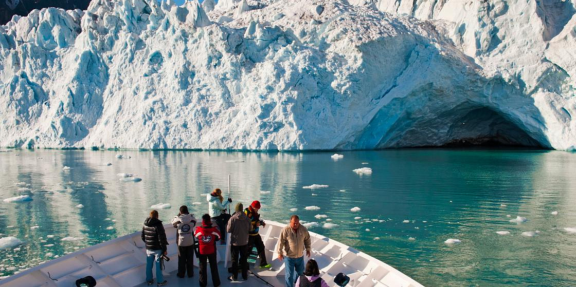 Туристы штурмуют Арктику