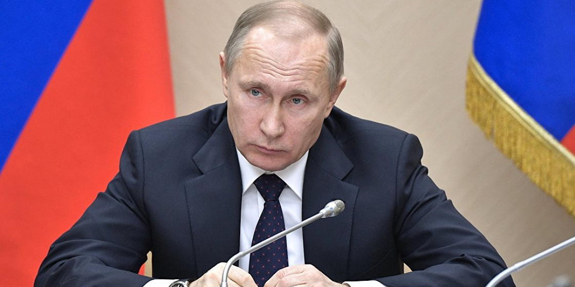 Путин одобрил идею закрепить перевозки углеводородов по Севморпути за российскими судами
