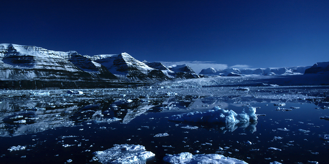 Арктика за неделю: смена руководства, новый старый законопроект, СПГ и технологии