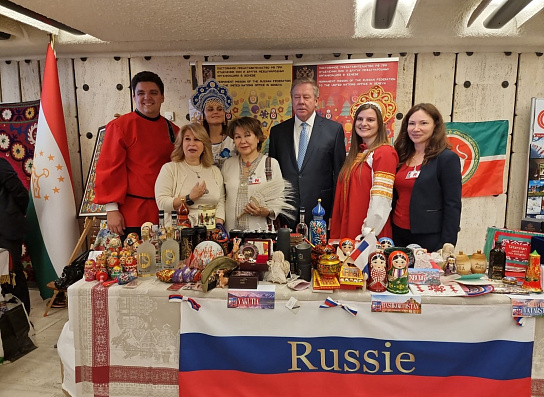 Эксперт ПОРА представила северные регионы России на рождественской ярмарке в Женеве
